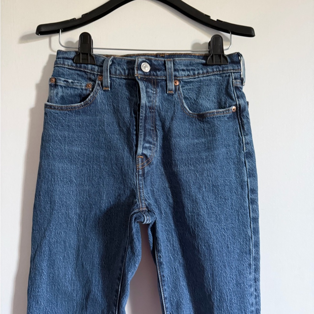 Levi’s Classic Blue 501 Straight Leg Button Fly Jeans size 27 EUC - Picture 5 of 8